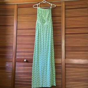 Lilly Pulitzer strapless maxi dress. Size S. Green with white bee print. Pockets